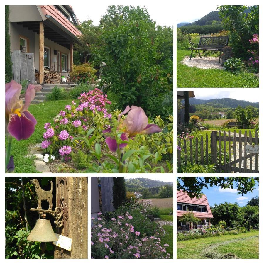 Ferienwohnung Belchenblick Штауфен-ім-Брайсґау Екстер'єр фото